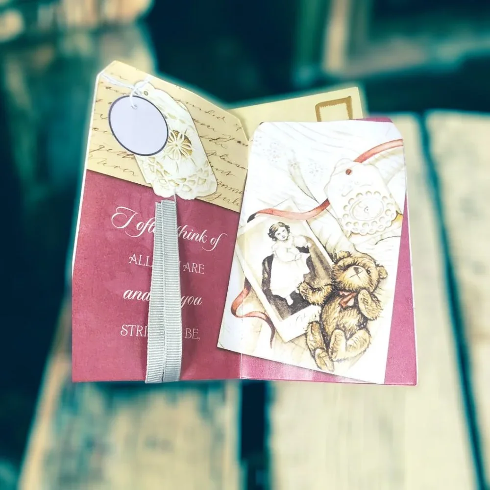 Gift Tag Friendship Magnetic Booklet with Envelope & Ribbon - Set of 4